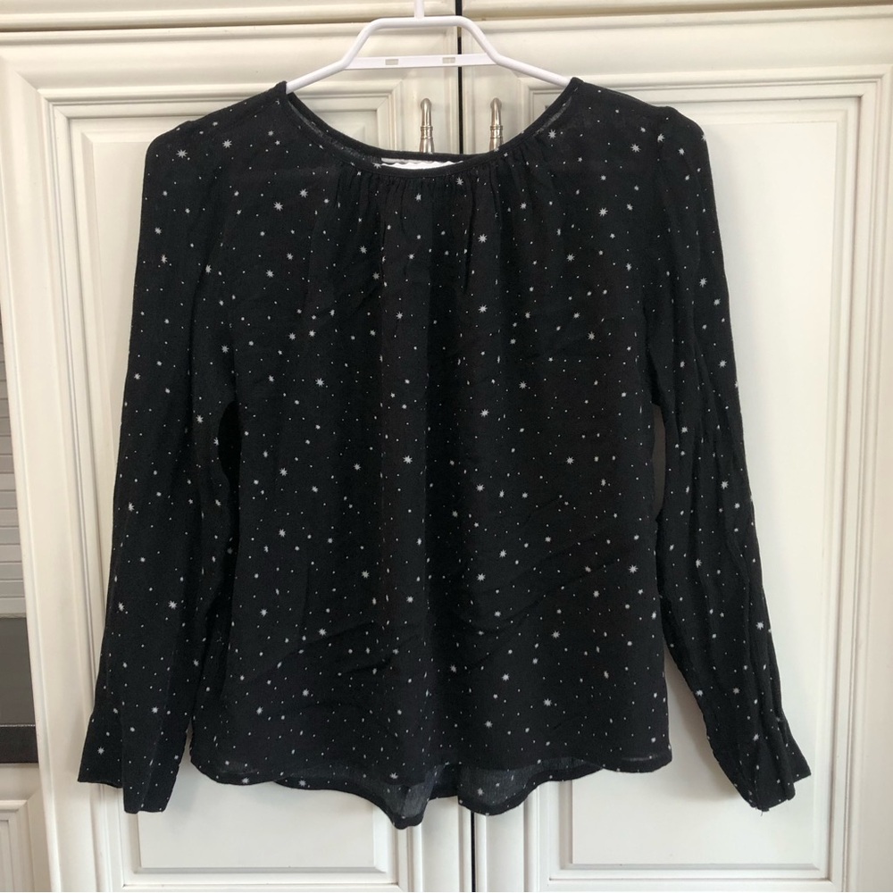 H&M women’s star print shirt